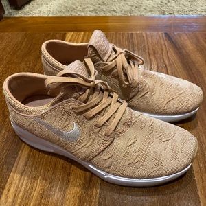 COPY - Nike Janoski sneakers